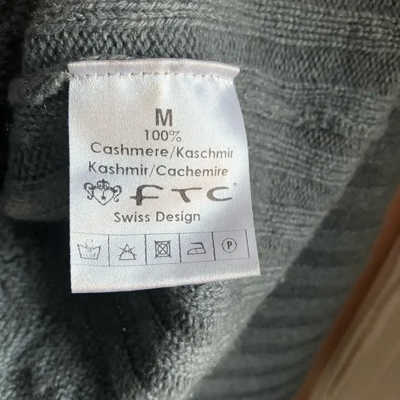 FTC Ribbed Cashmere Sweater - Picture 3 of 4